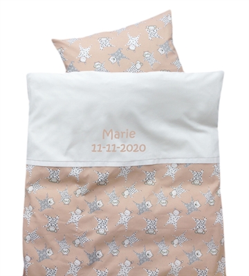 Babysengetøj med navn Pyjamas, Nørgaard Madsen, Støvet rosa