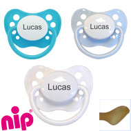 Nip sutter med navn (Hvid, Turkis / Blå og Lyseblå) Anatomiske Latex fra 5 md. Pakke med 3 stk. sutter