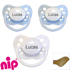 Nip sutter med navn (2 Lyseblå + 1 Hvid) Anatomiske Latex fra 5 md. Pakke med 3 stk. sutter