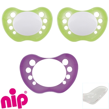 Nip sutter med navn (1 Pearly Purple + 2 Pearly Green) Anatomiske Silikone fra 5 md. Pakke med 3 stk. sutter